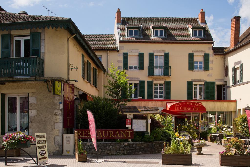 Logis Hotel-Restaurant Le Chene Vert Saint-Pourçain-sur-Sioule Exteriér fotografie